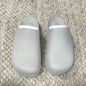 Free People Movement Halftime Clogs Mules US 5/6